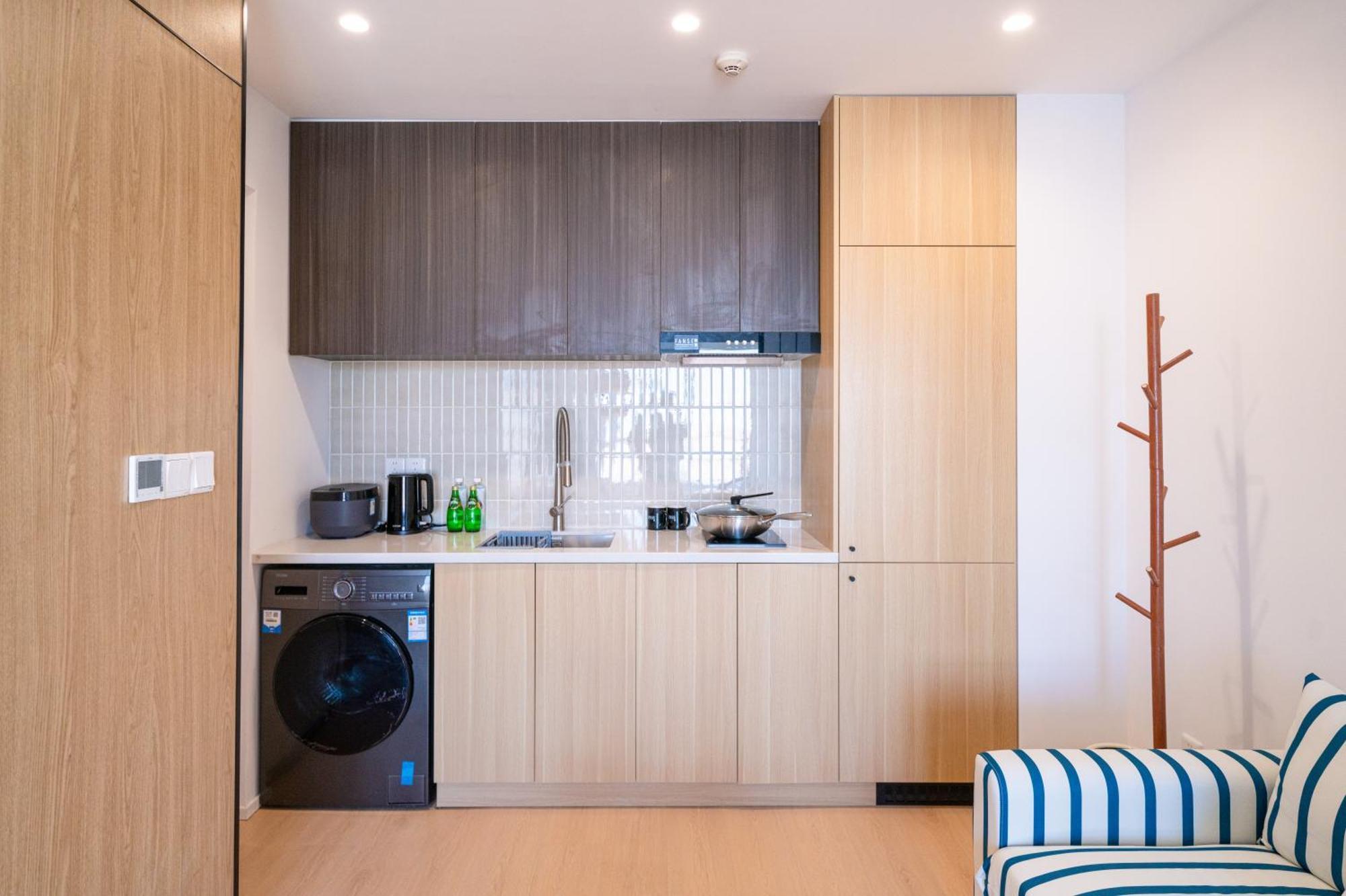 Apartment Tianzifang Sun And Moonlight View Two Bedrooms And Two Bathrooms Shanghai